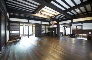 野沢宅居間